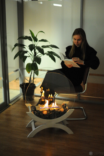 Биокамин ZeFire Iris средний (белый)